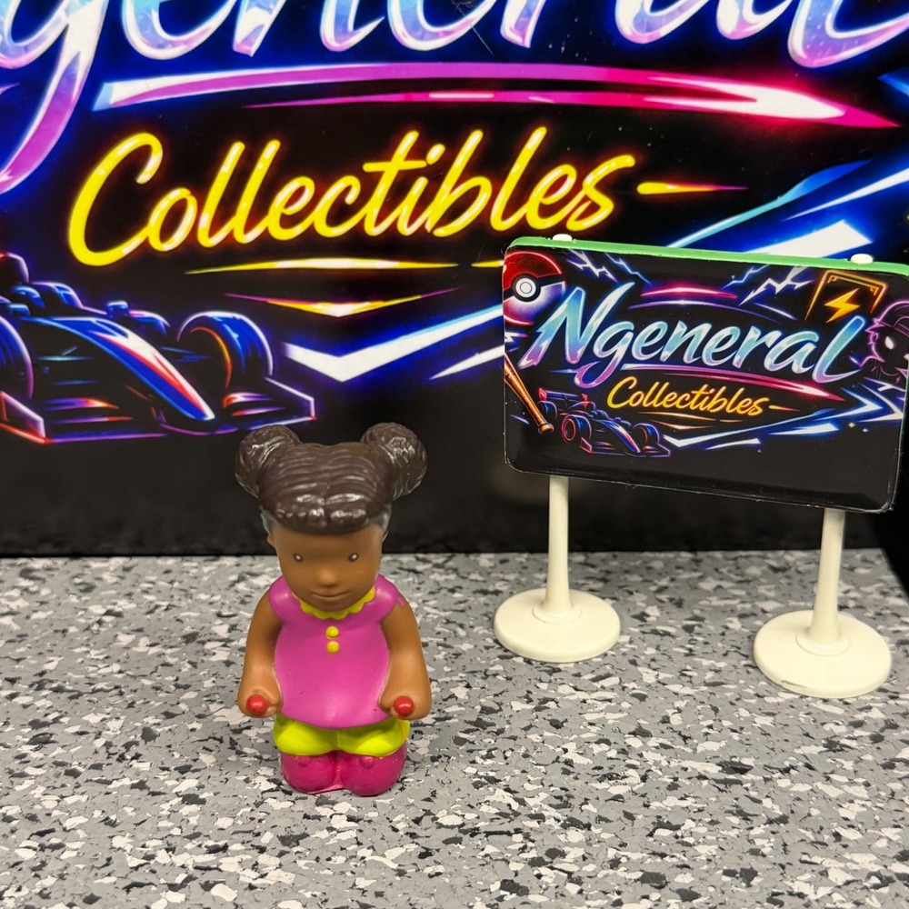 Fisher Price Little People Girl Dark Skin Brown Hair Buns Pink Top Green Shorts